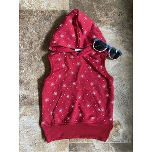 💙🤍❤️ Little Bipsy NWT 4th of July red sleeveless hoodie 2-3T ❤️🤍💙